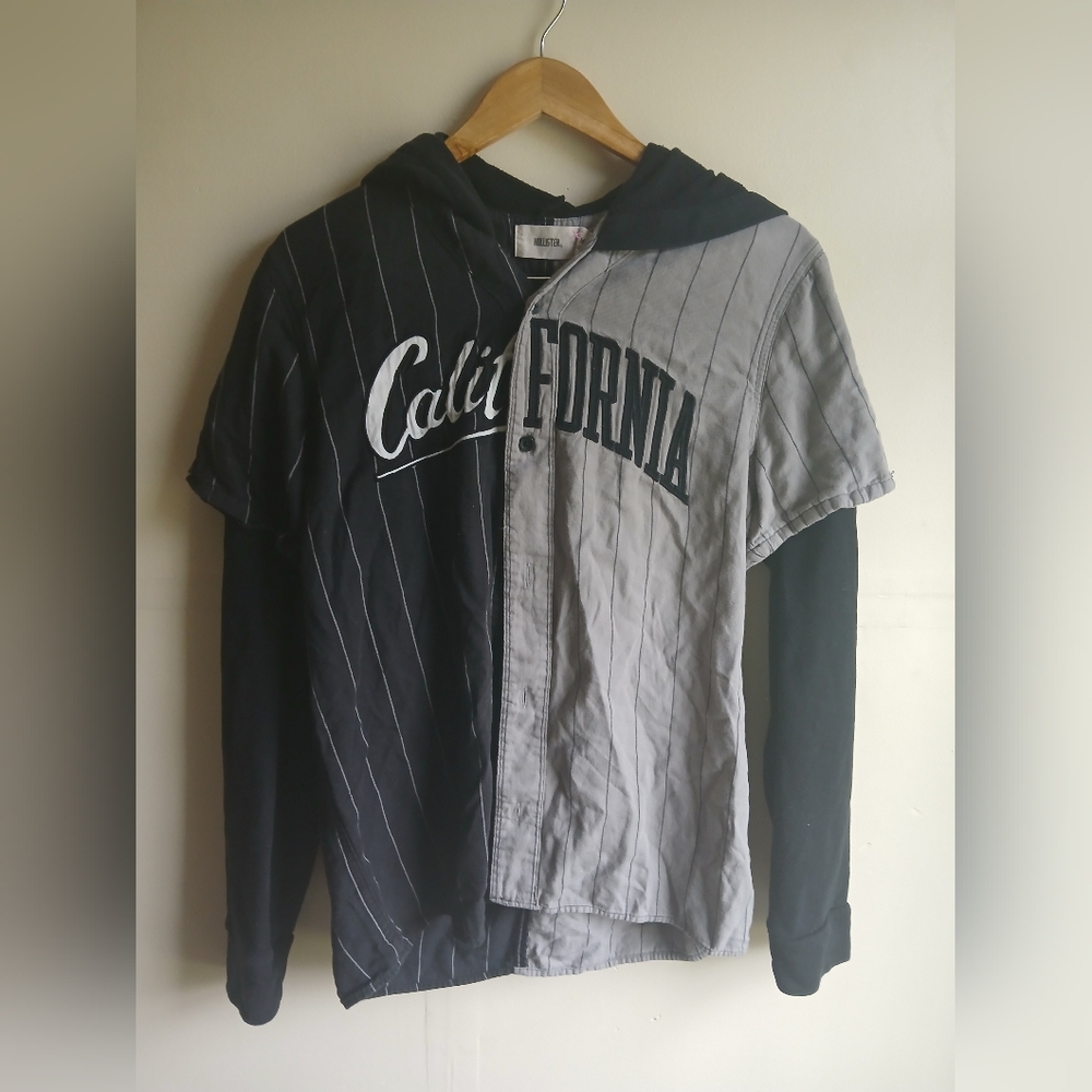 Hollister Black and Gray California Split Hoodie